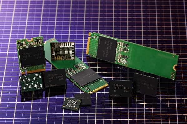 SK Hynix has developed the NAND TLC 4D TLC 512 Gbit 96 Step Flash and its solutions (SSD BGA, UFS, SSD M.2230 and SSD M.2280).