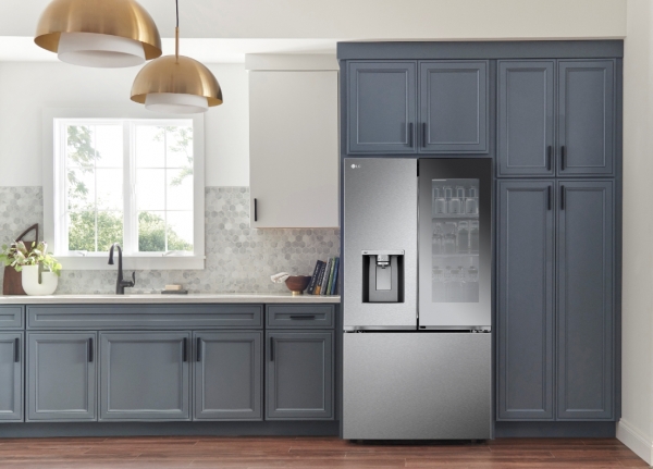 LG전자는 CES2023에서 빌트인 타입 최대 용량 721L 냉장고를 공개한다.