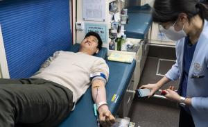 SKT, ICT 패밀리사 차원 헌혈 릴레이 진행